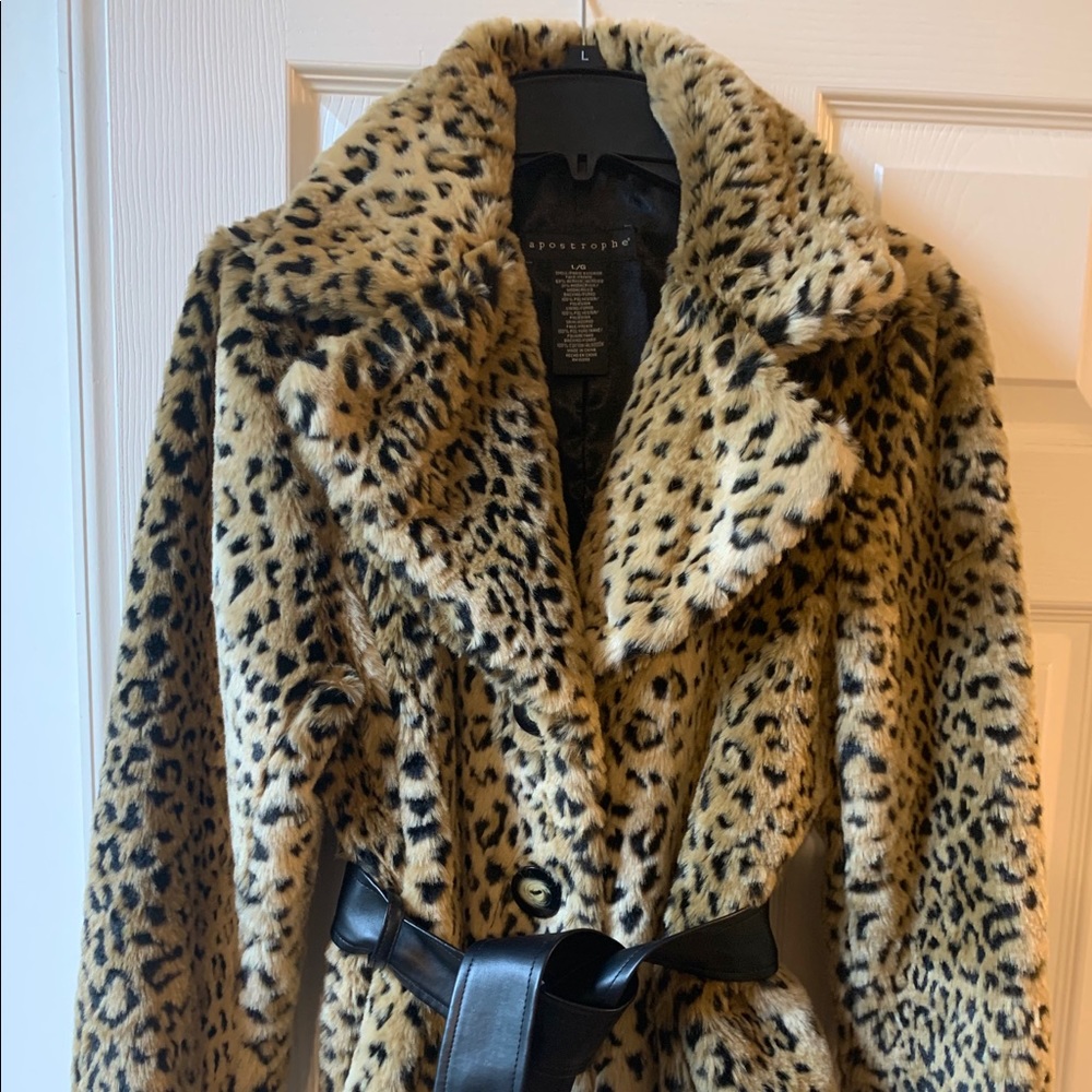 ❗️SALE❗️APOSTROPHE Faux Fur Cheetah Coat